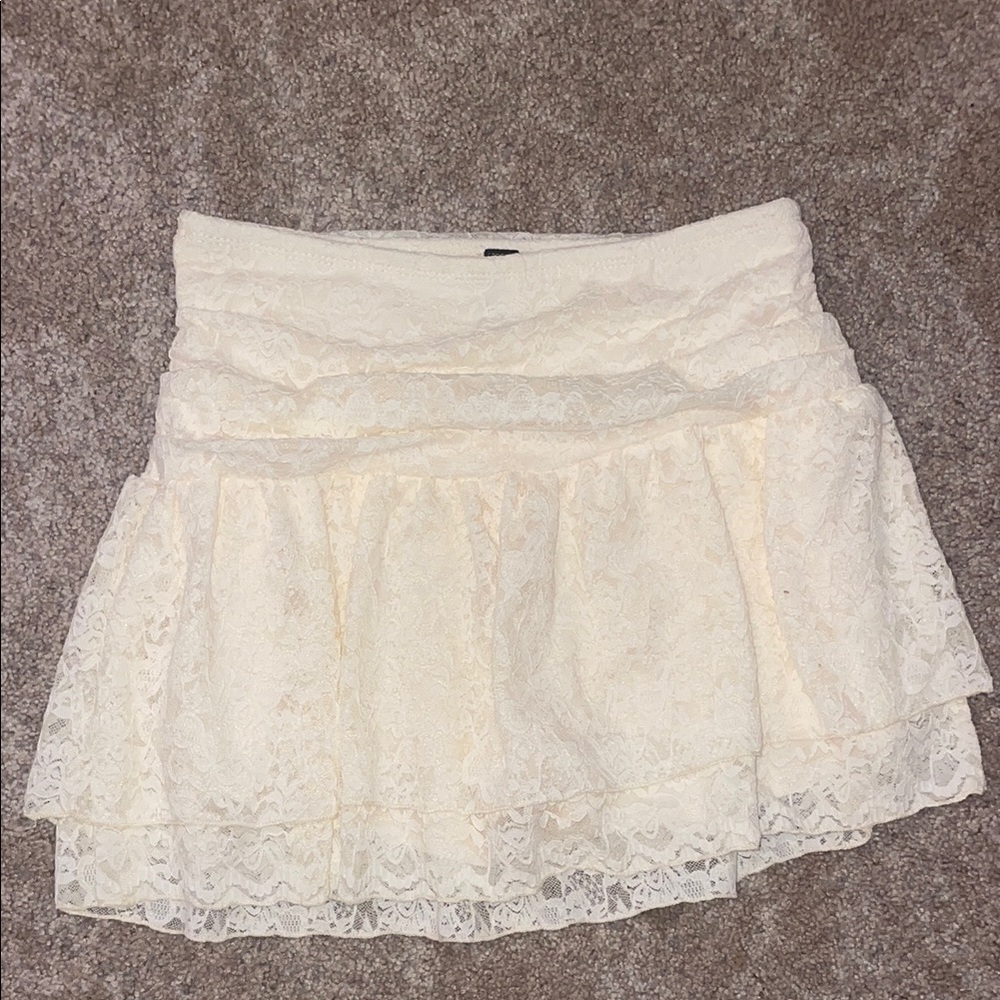 Windsor Cream Bubble Mini Skirt Ruffled Tiered